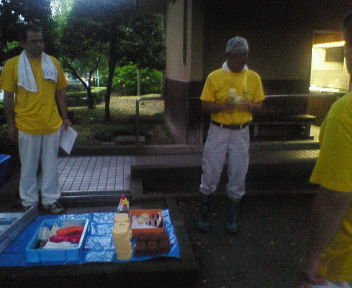 掃除に学ぶ会